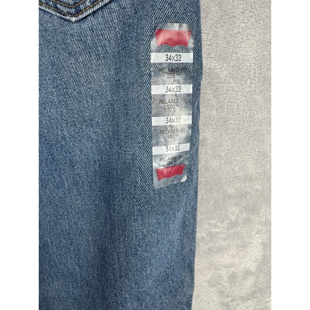 Levis levi 550